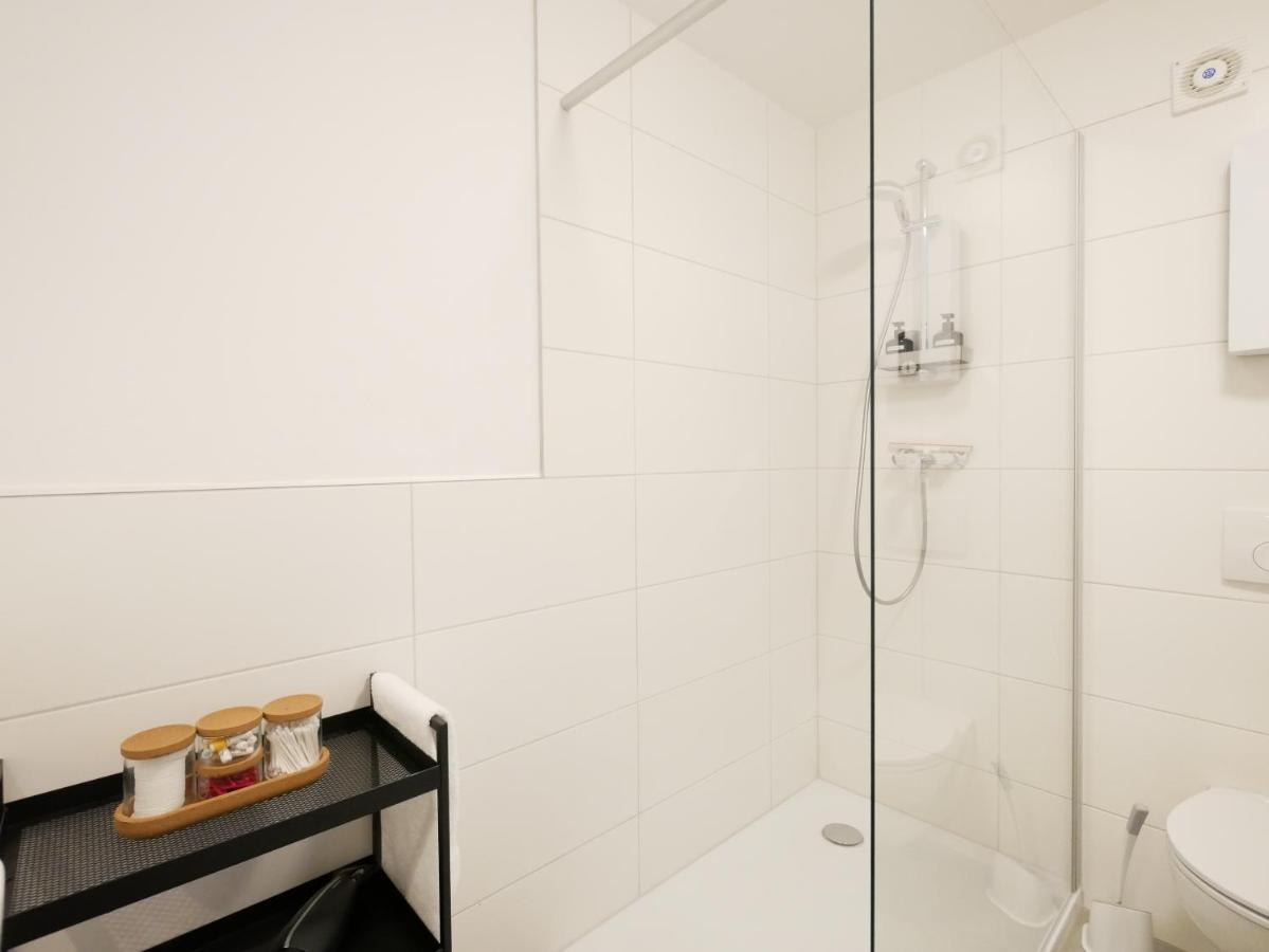 75 M2, Zentral, Kueche, Balkon, Parkplatz Apartment Osnabrueck Ngoại thất bức ảnh